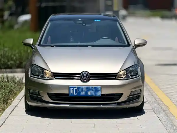 Volkswagen Golf 2014