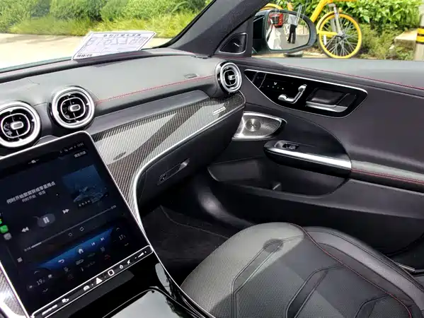 Mercedes-Benz C-Class AMG 2025