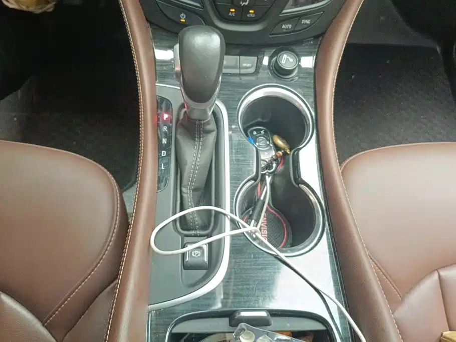 Buick Envision Plus 2019 — фото 16