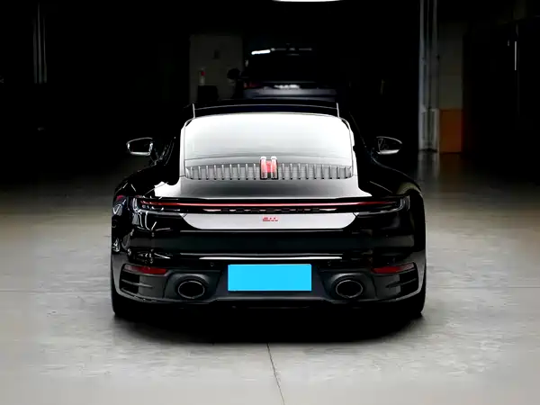 Porsche 911 2020