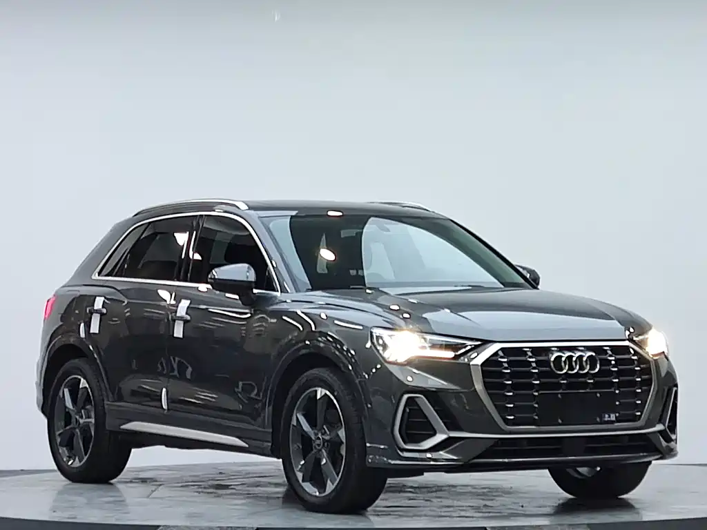 Audi Q3 2022