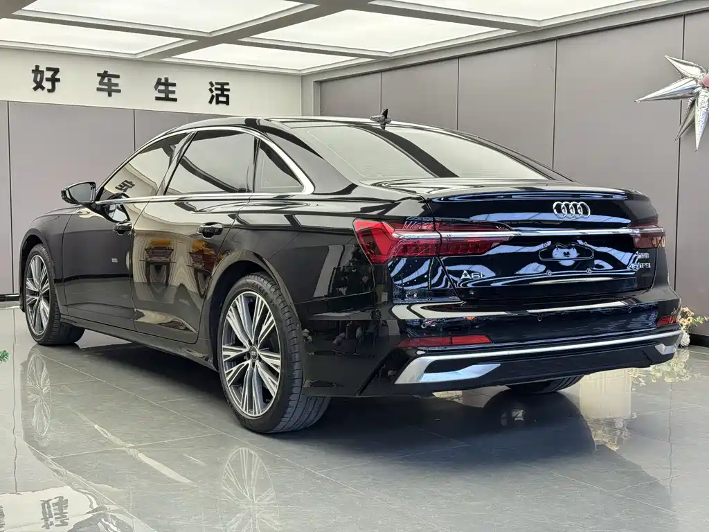 Audi A6L 2025 — фото 13