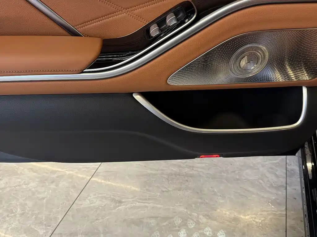 Mercedes-Benz Maybach S-Class 2025 — фото 14