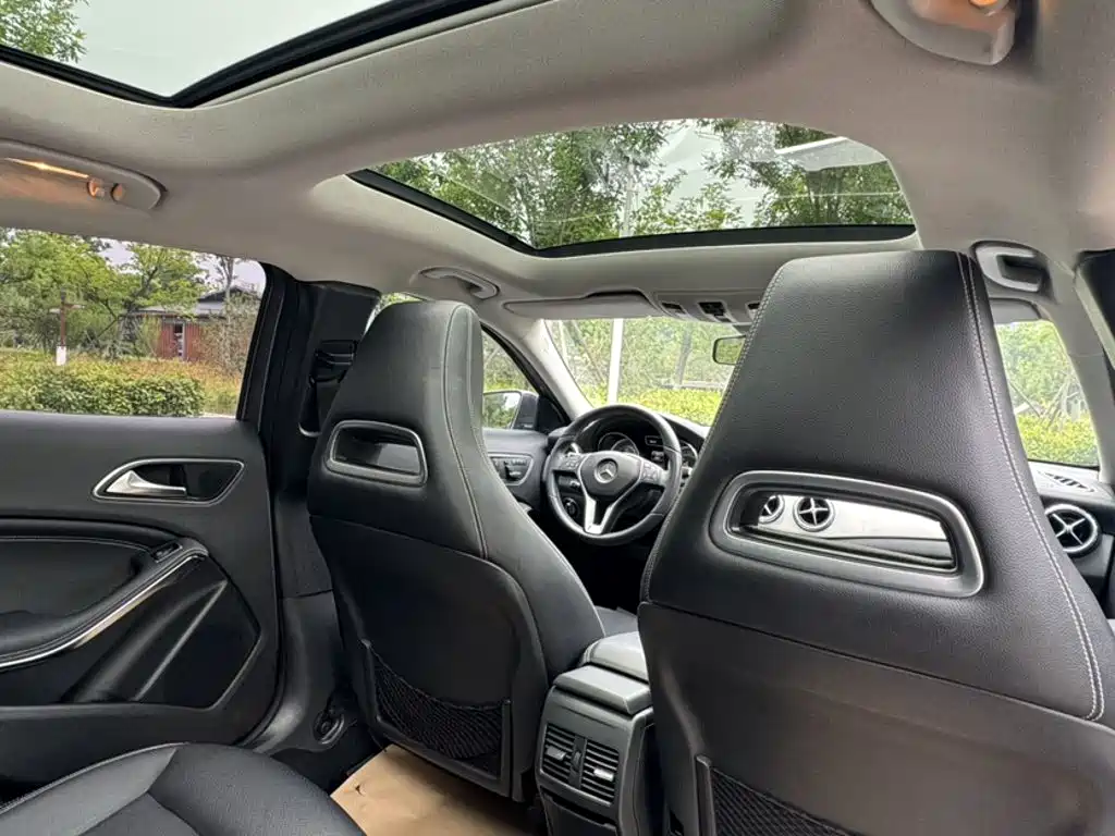 Mercedes-Benz GLA 2016 — фото 20