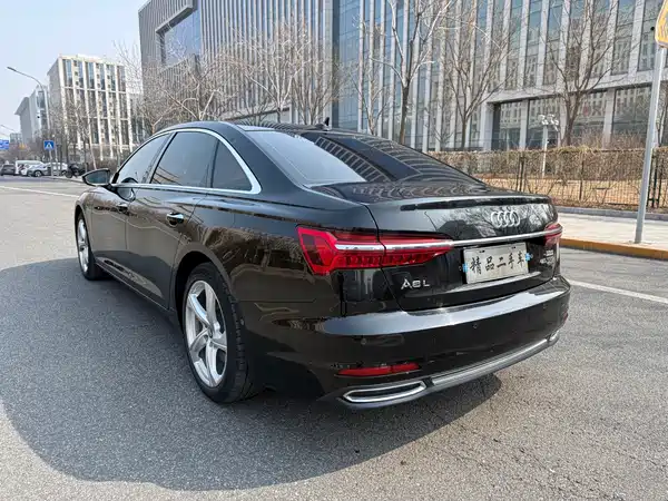 Audi A6L 2020