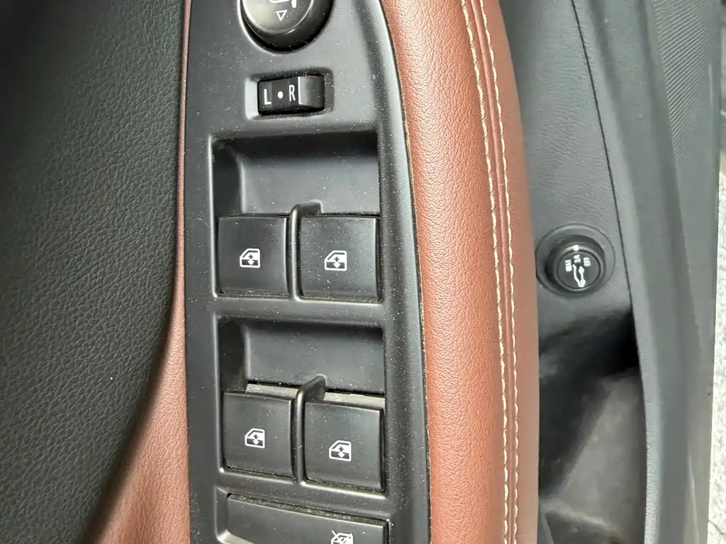 Buick Envision Plus 2016 — фото 12