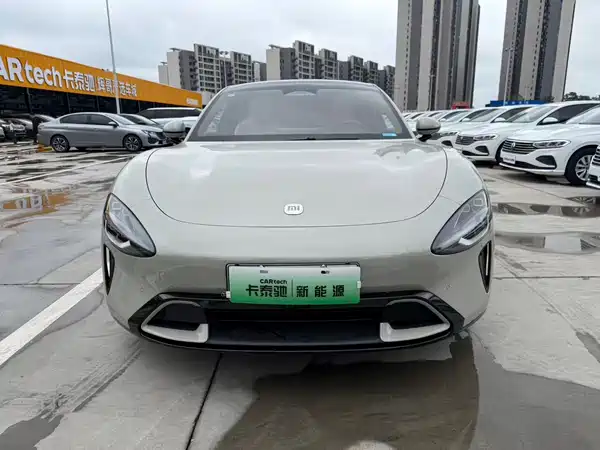 Xiaomi SU7 2025