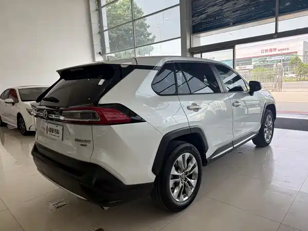 Toyota Wildlander 2022