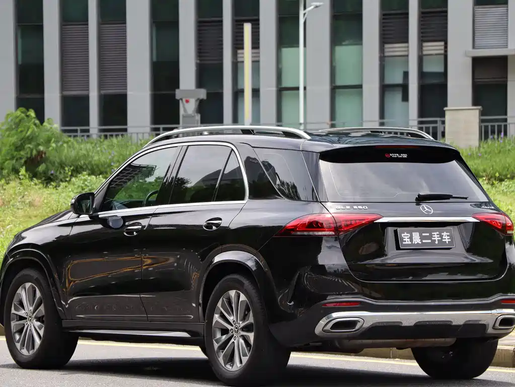 Mercedes-Benz GLE 2023 — фото 4
