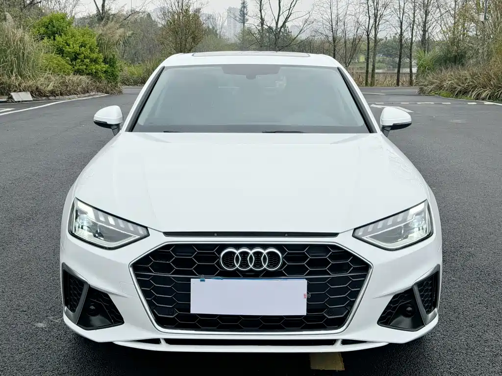 Audi A4L 2022