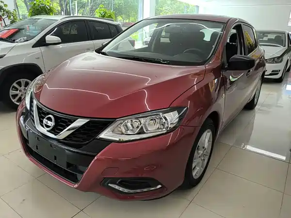 Nissan Tiida 2022