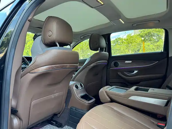 Mercedes-Benz E-Class 2023