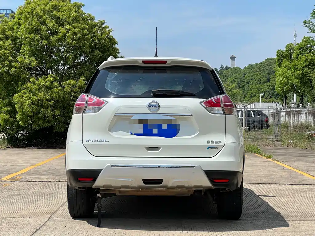 Nissan X-Trail 2015 — фото 6
