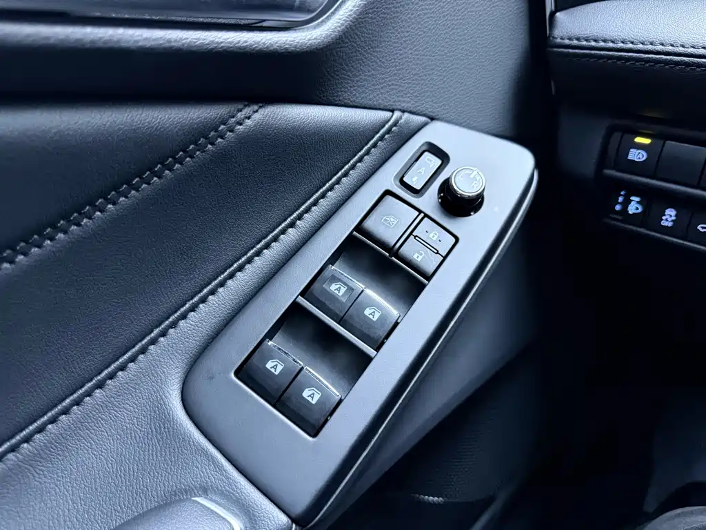 Toyota Avalon 2024 — фото 22