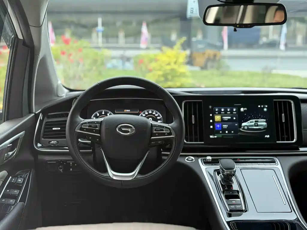 GAC Motor Trumpchi M8 2021 — фото 43