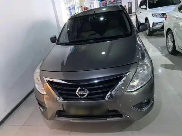 Nissan Sunny 2018