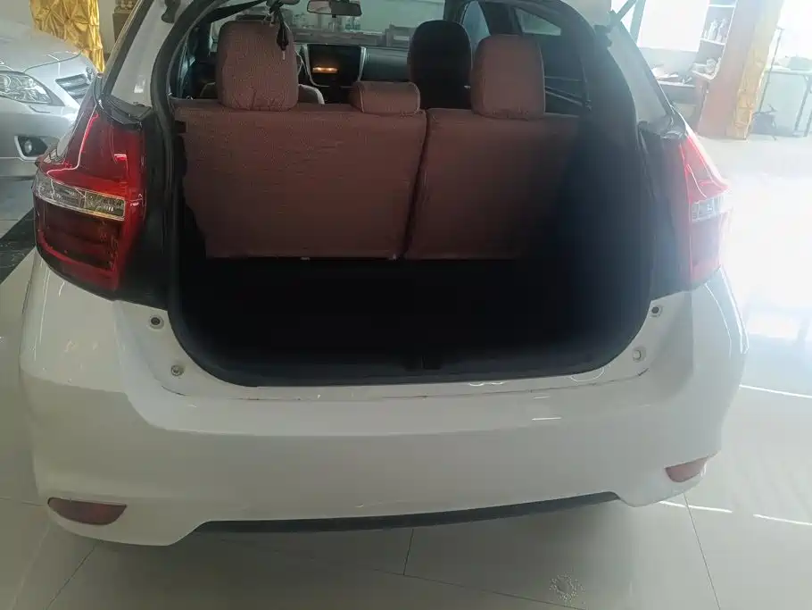 Toyota Yaris L 2018