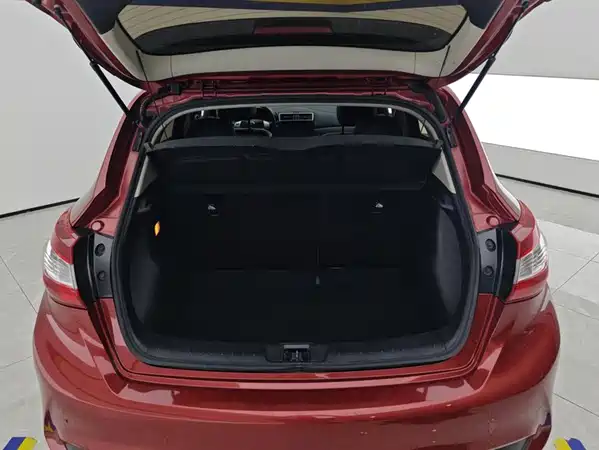 Nissan Tiida 2019