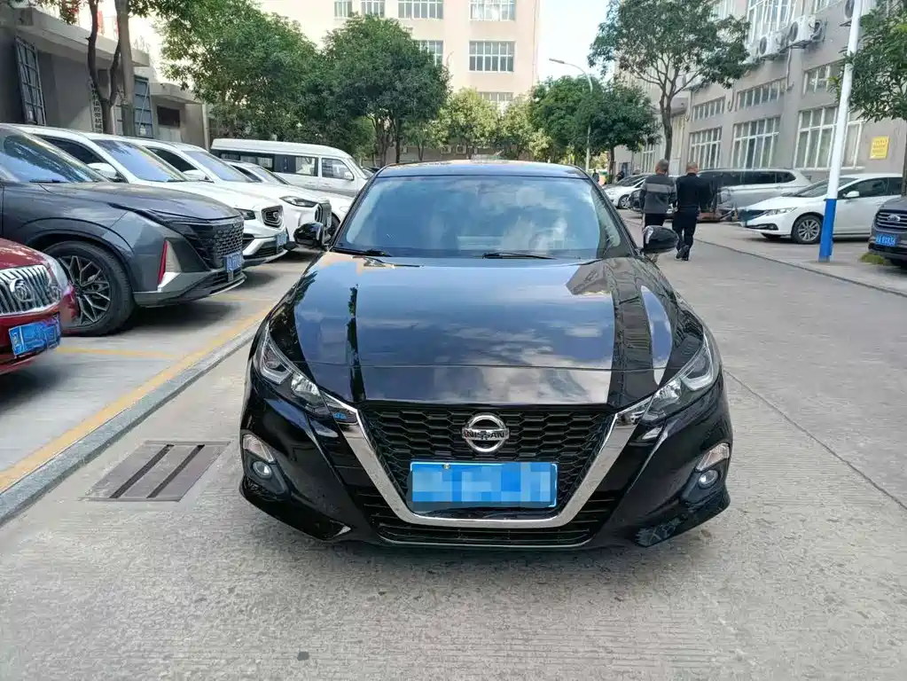 Nissan Teana 2021