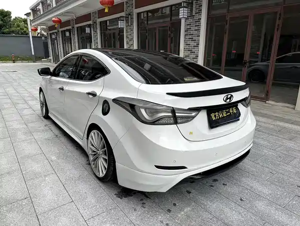 Hyundai Elantra Langdong 2016