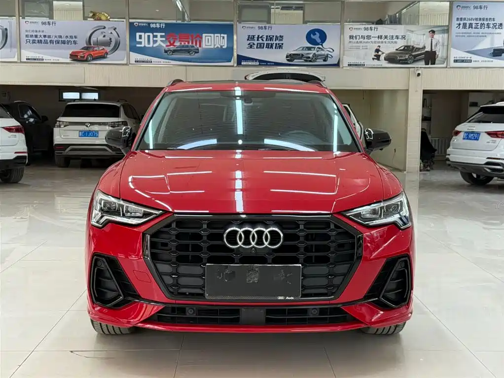 Audi Q3 2023 — фото 2