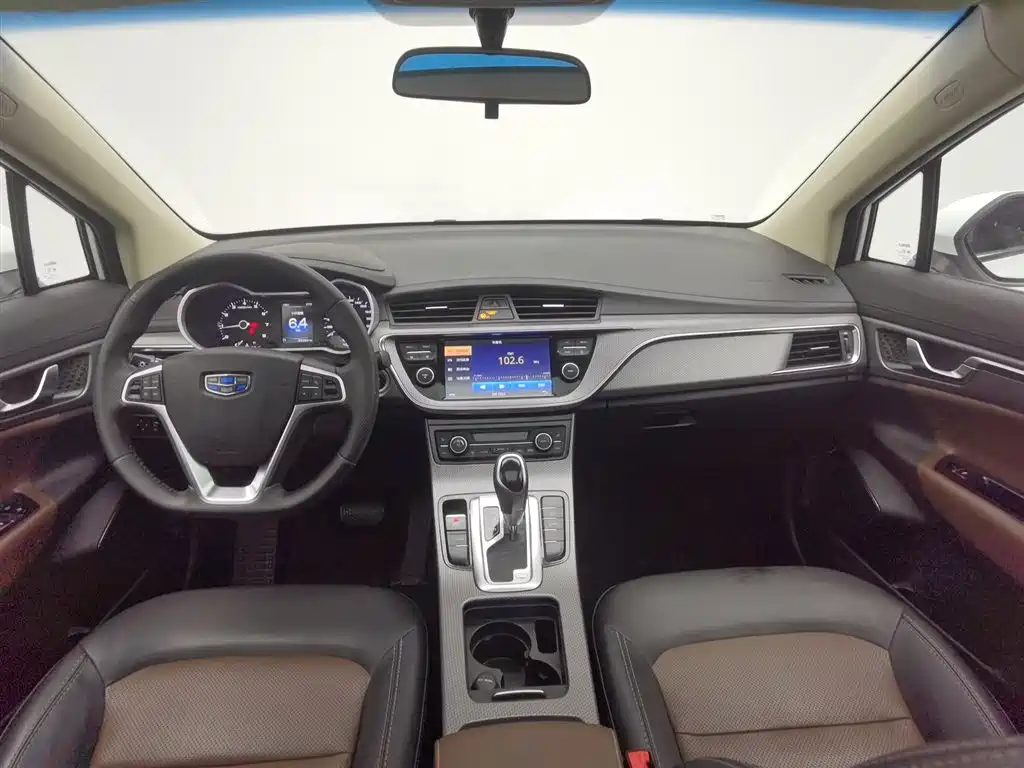 Geely Emgrand GS 2016 — фото 5