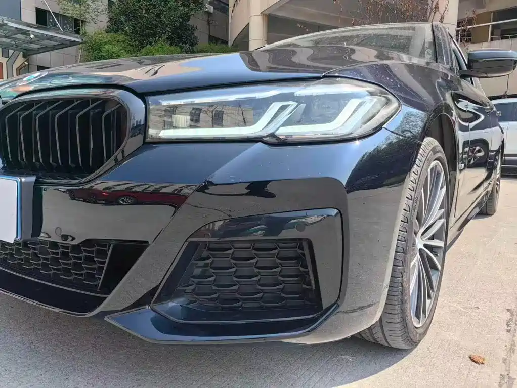 BMW 5 Series 2023