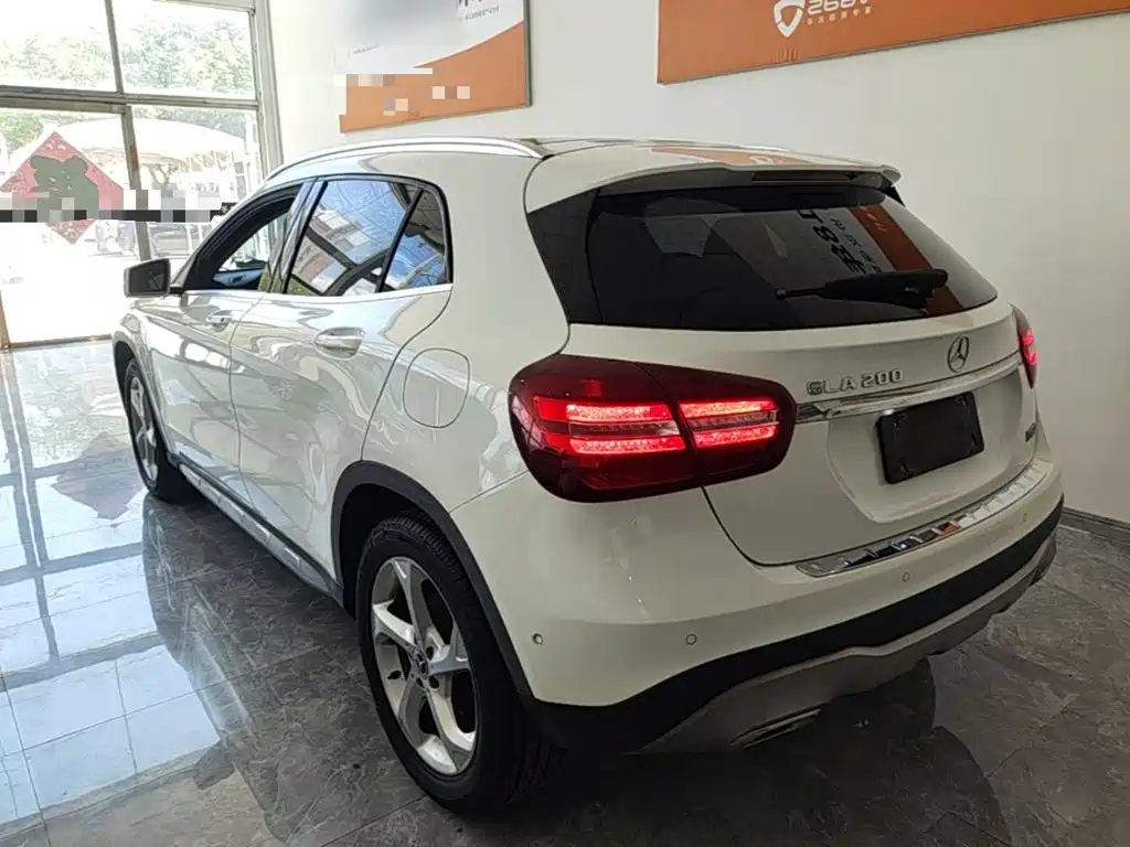 Mercedes-Benz GLA 2019 — фото 23
