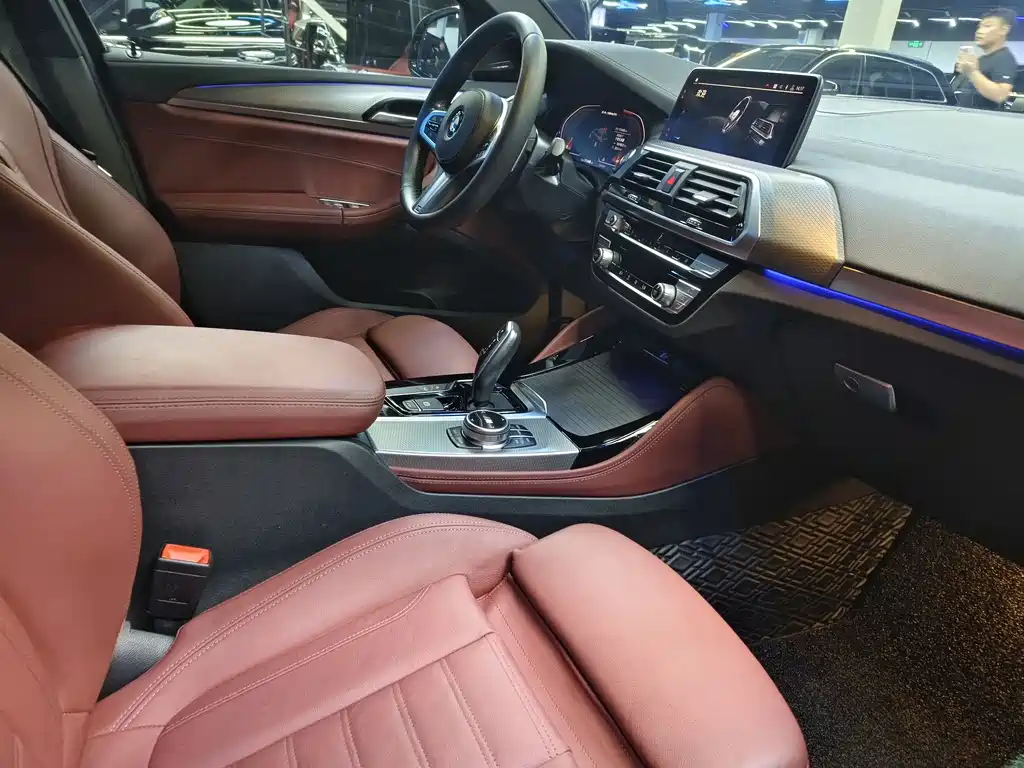 BMW X4 2020 — фото 14