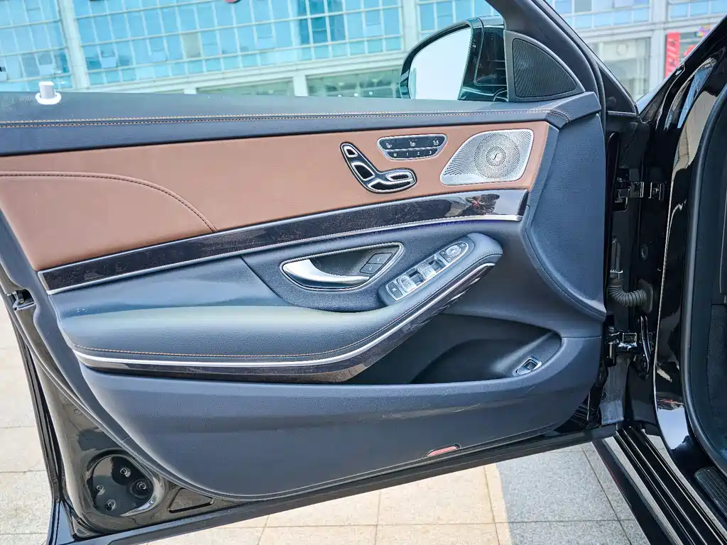 Mercedes-Benz S-Class 2019 — фото 11