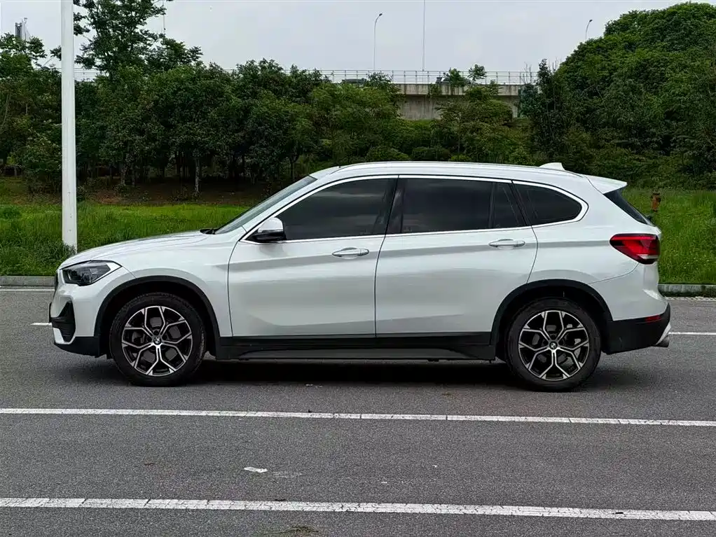 BMW X1 2023 — фото 9