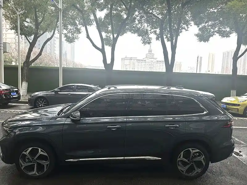 Geely Xingyue L 2022 — фото 5