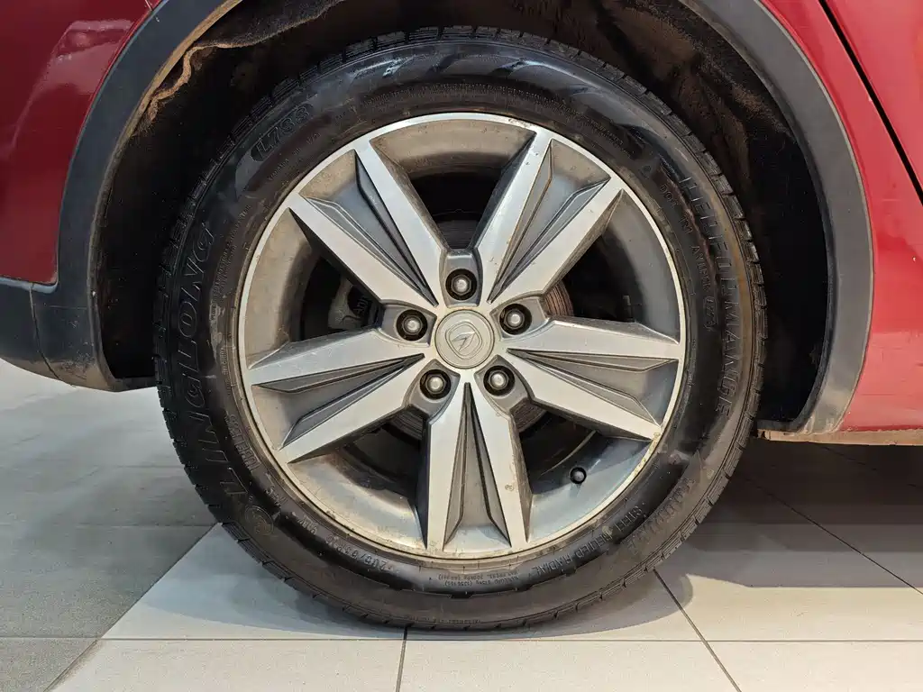 Changan Eado XT 2015 — фото 31