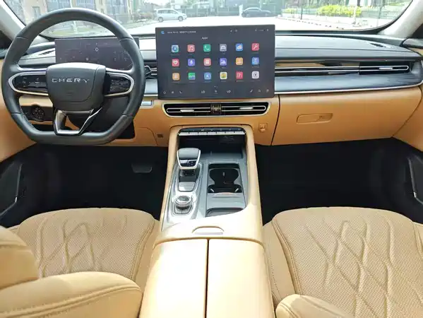 Chery Arrizo 8 PRO 2025