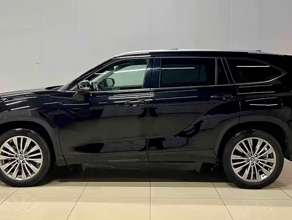 Toyota Highlander 2022