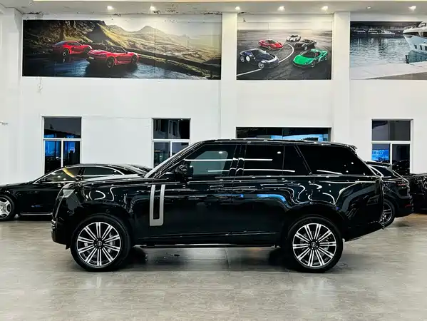 Land Rover Range Rover 2023