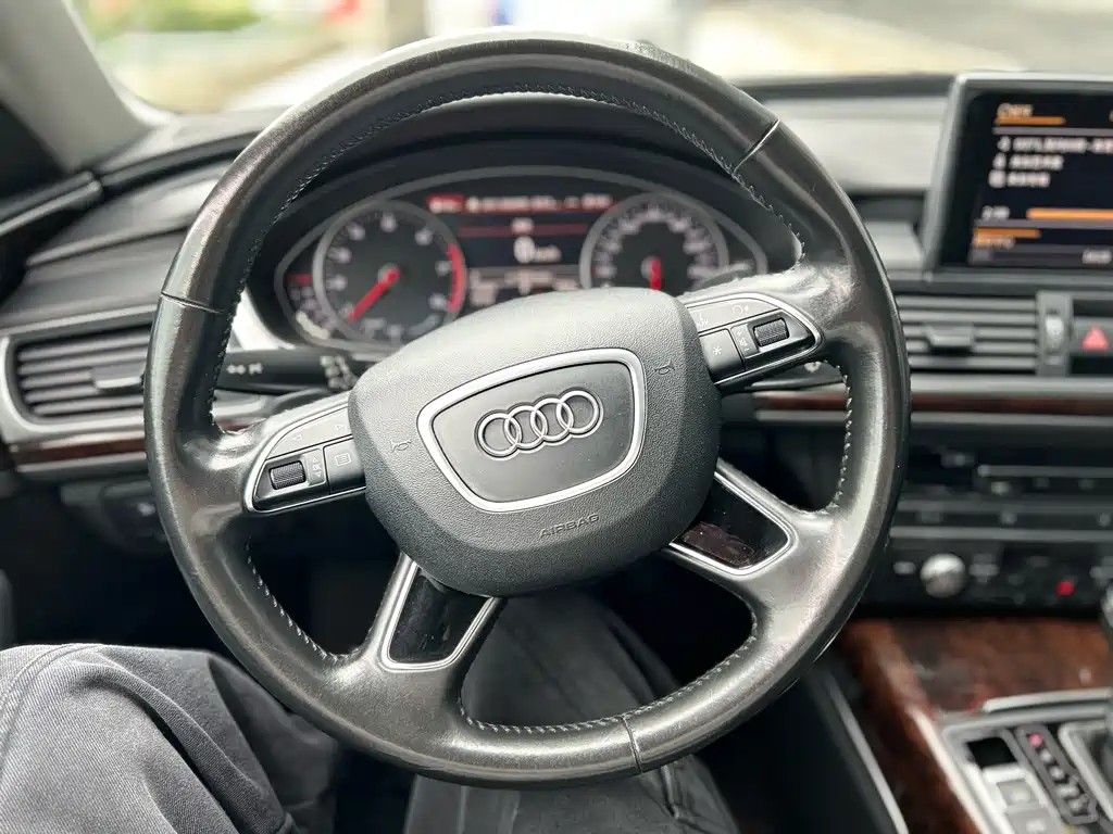 Audi A6L 2017 — фото 9