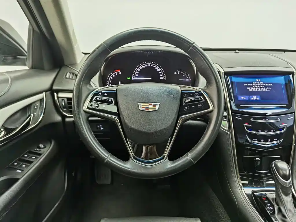 Cadillac ATS-L 2017 — фото 11