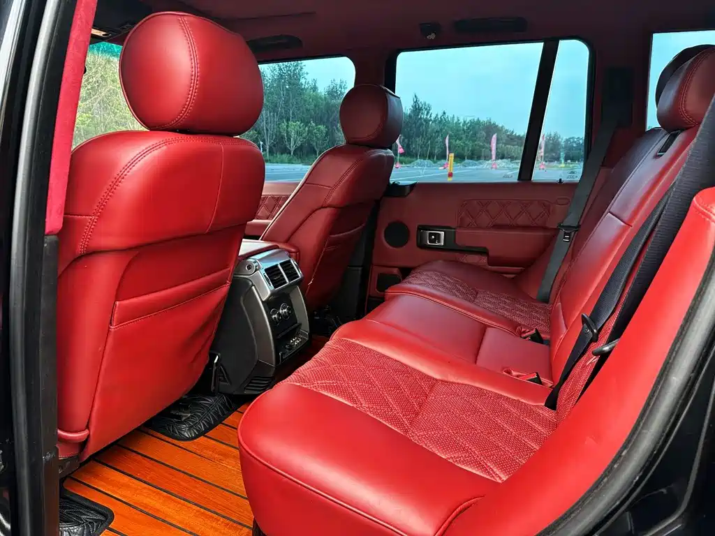Land Rover Range Rover 2004 — фото 12