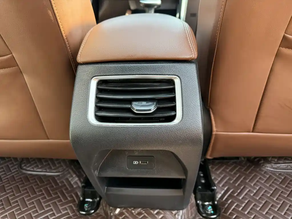Geely Vision X6 2022 — фото 12
