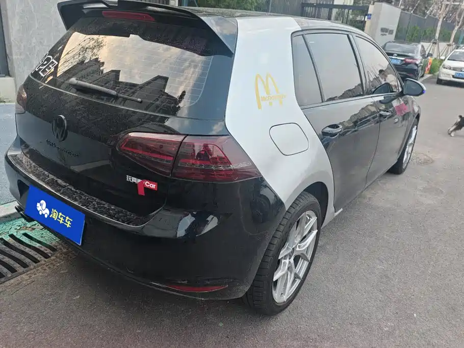 Volkswagen Golf 2016