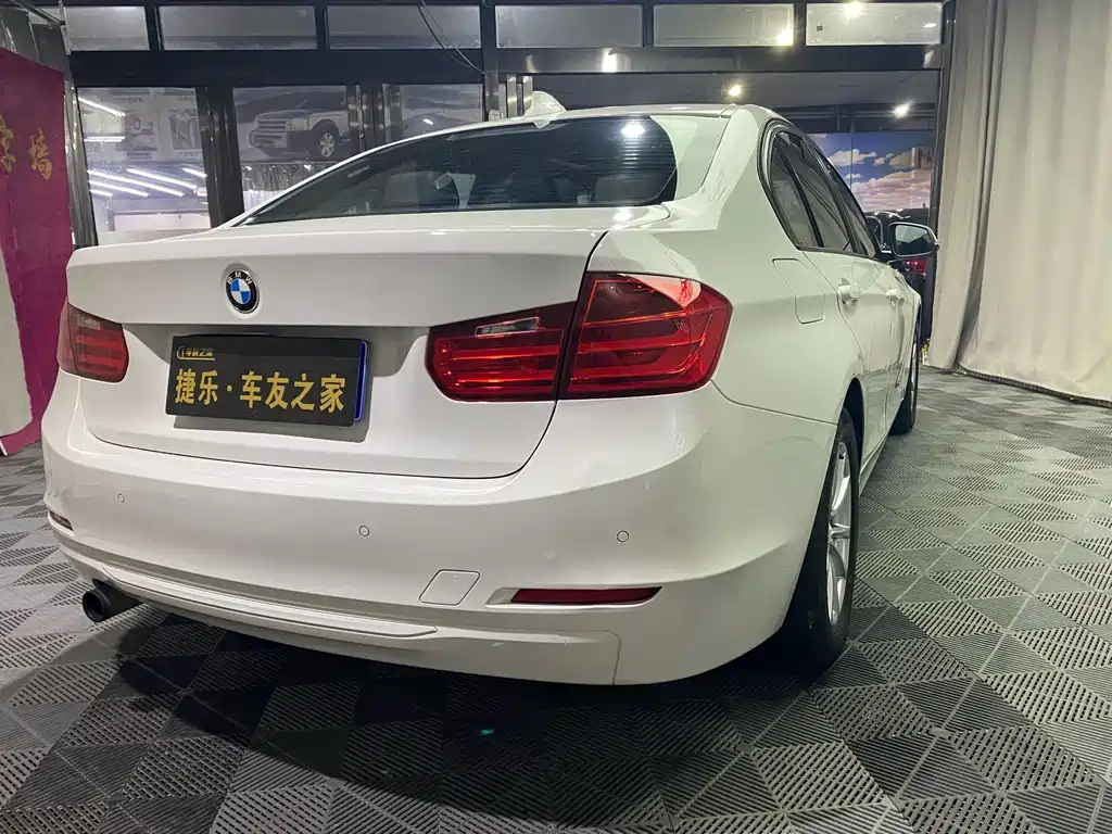 BMW 3 Series 2015