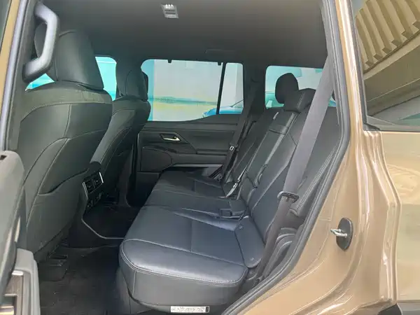 Lexus GX 2024