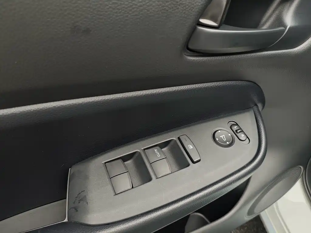 Honda Fit 2025 — фото 16