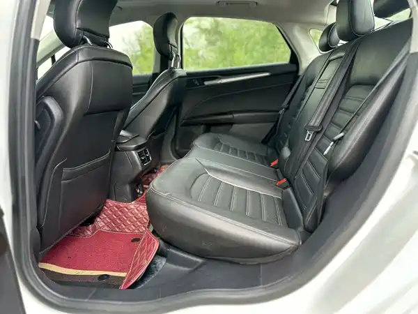 Ford Mondeo 2016