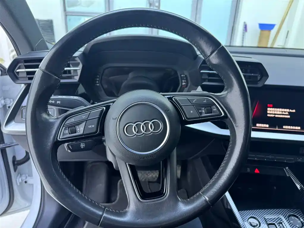 Audi A3 2021 — фото 10