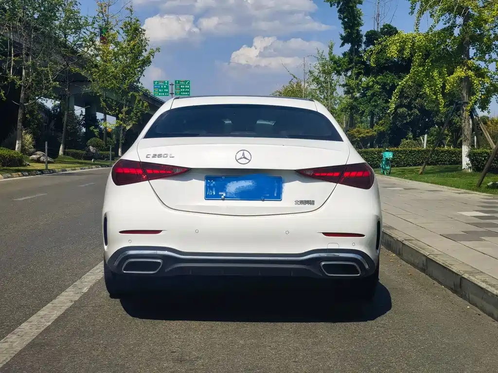 Mercedes-Benz C-Class 2023