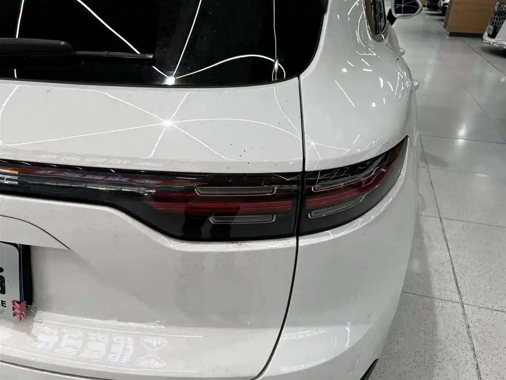 Porsche Cayenne 2022 — фото 2
