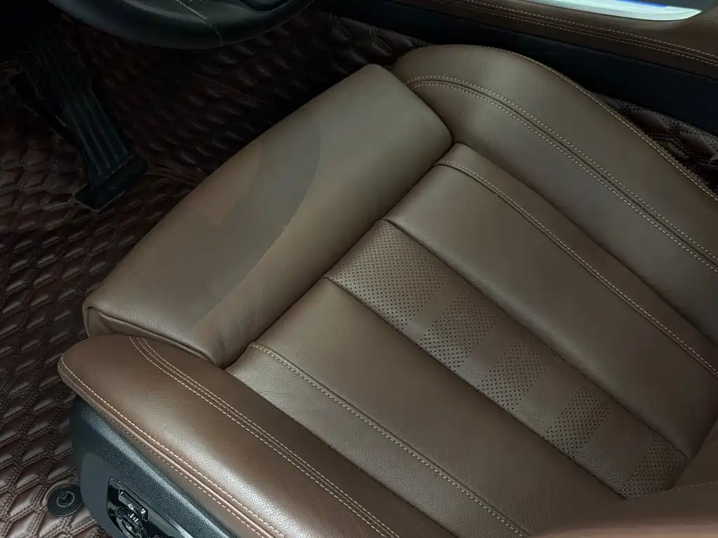 BMW X7 2020 — фото 27