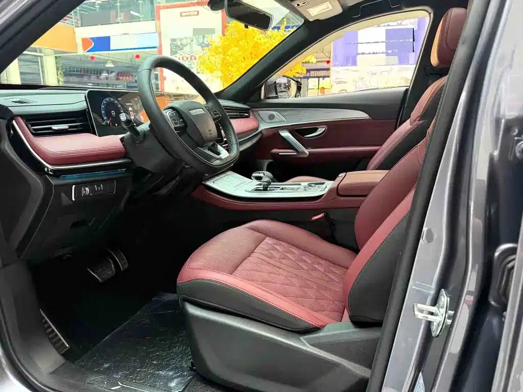Jetour X70 PLUS 2023